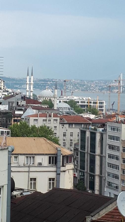 Waterfall Istanbul Luaran gambar